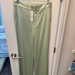 NWT Alice + Olivia Green tea satin pant sz 10 $395